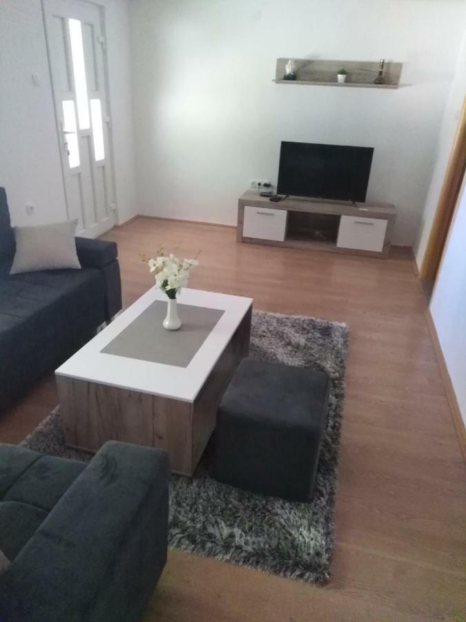Apartman Milos Trebinje Luaran gambar